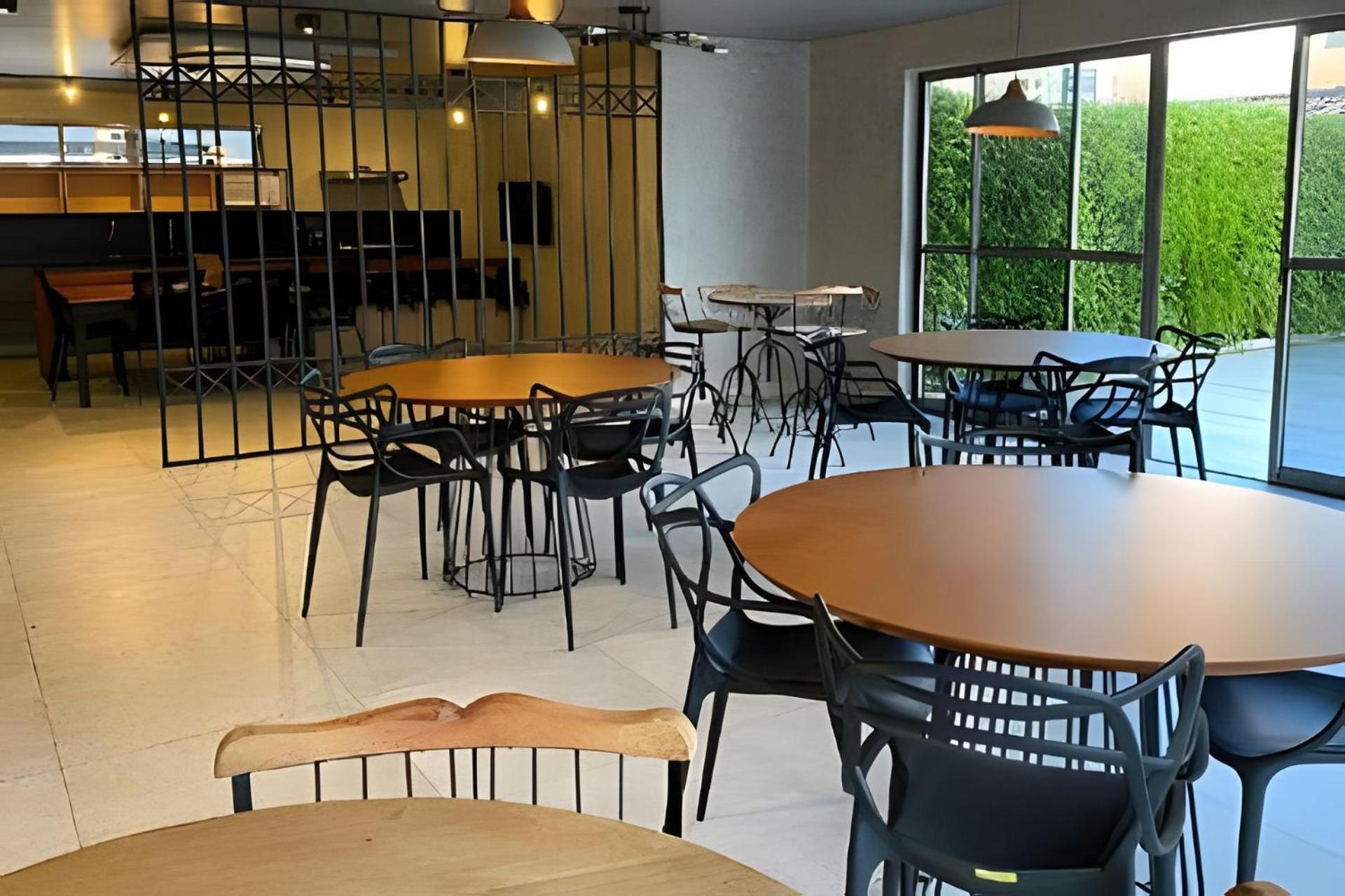 Box 150 Apartamento